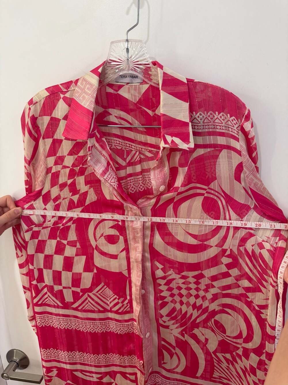 Teria Yabar Abstract Geometric Print Long Sleeve Button-Front Maxi Shirt Dress - Picture 6 of 8